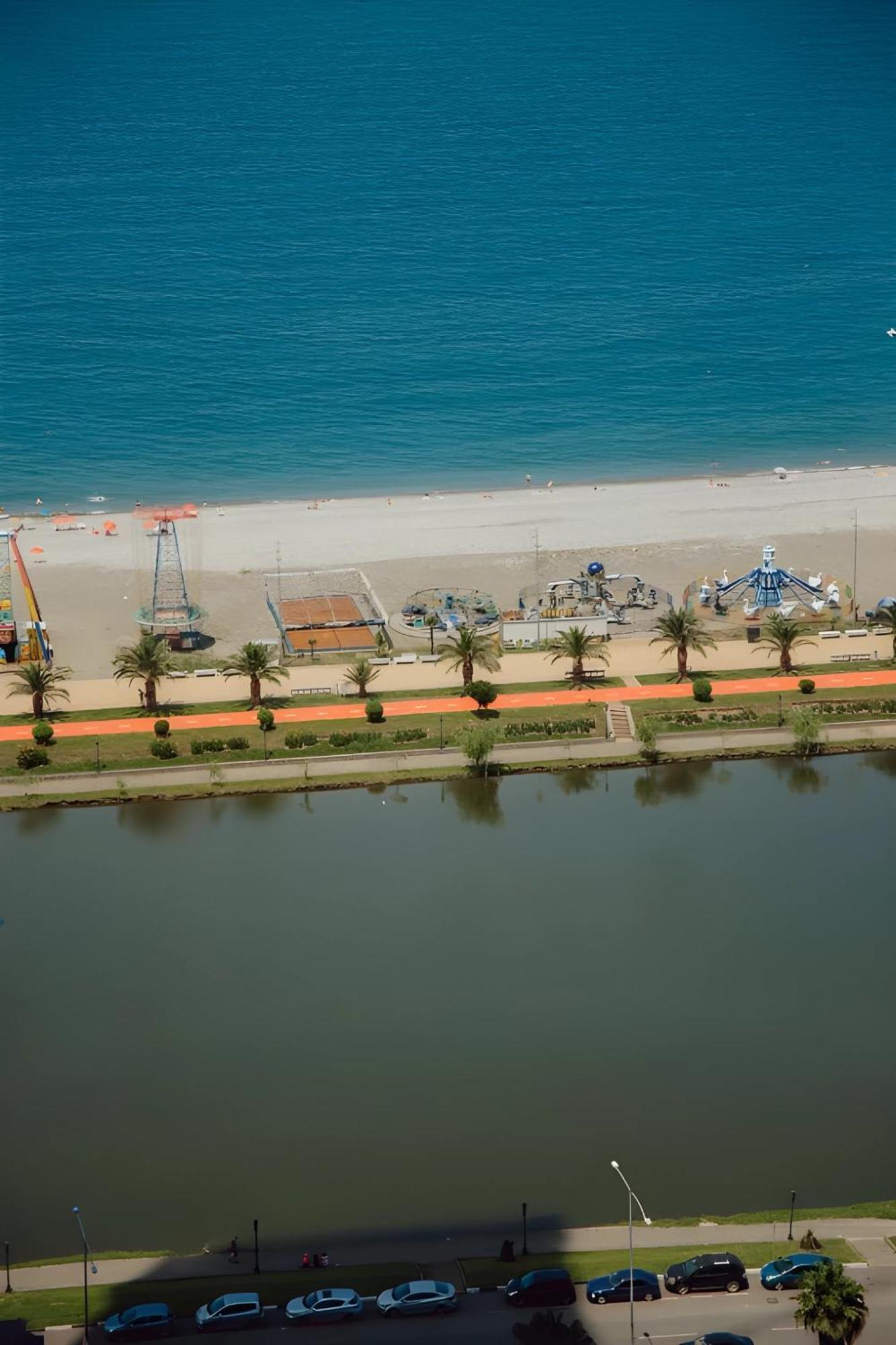 Hotel In Orbi City Official Batumi Exterior foto